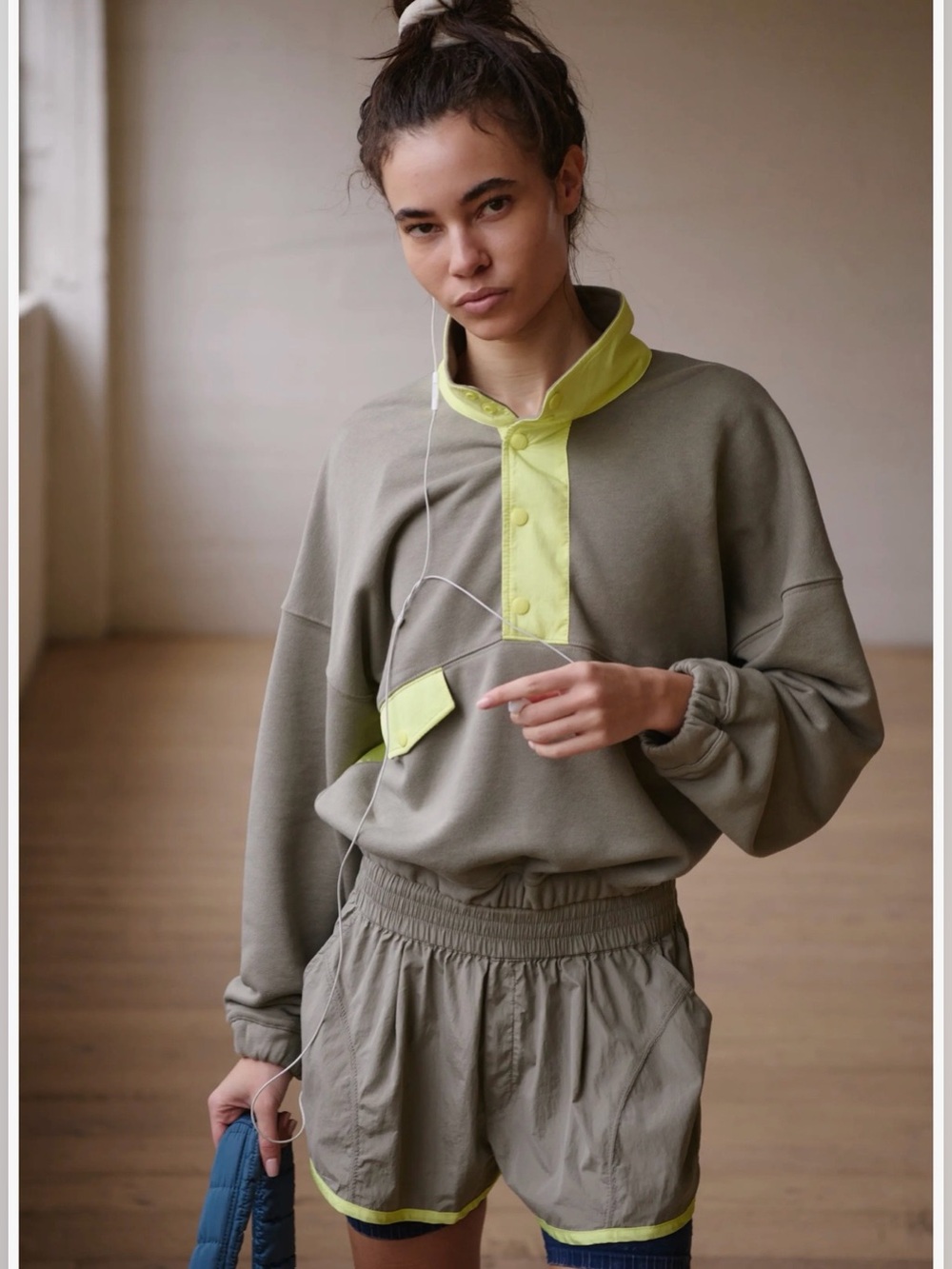 NWOT size Medium Free People Movement World Tour Pullover & Shorts Set